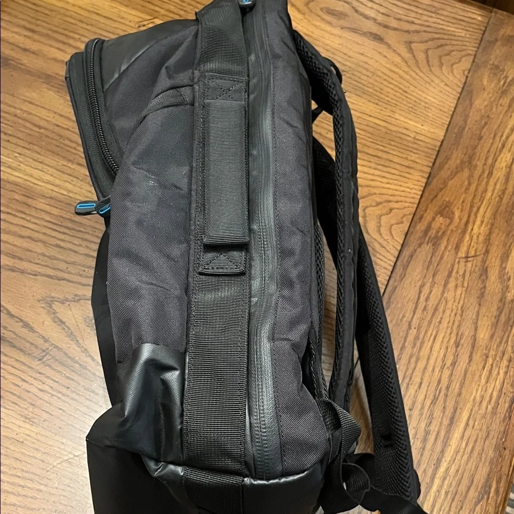 Samsonite Outlab‎ Black and Blue Backpack